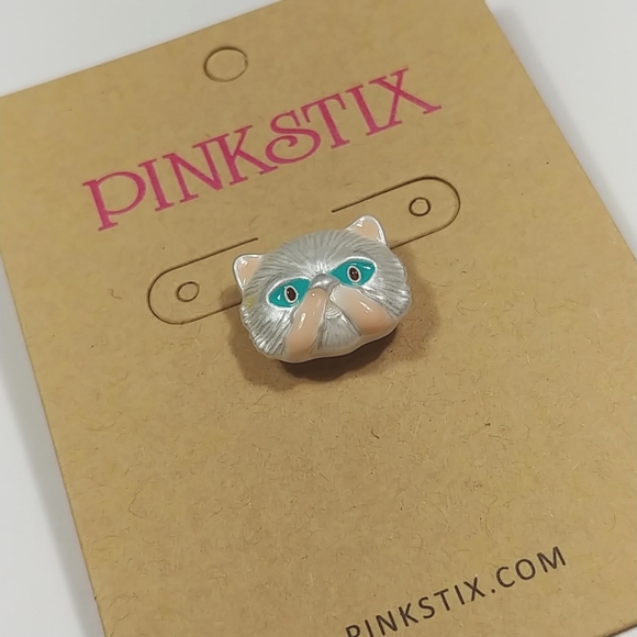 Grumpy cat white enamel pin NWT 2/$30 - Picture 3 of 7